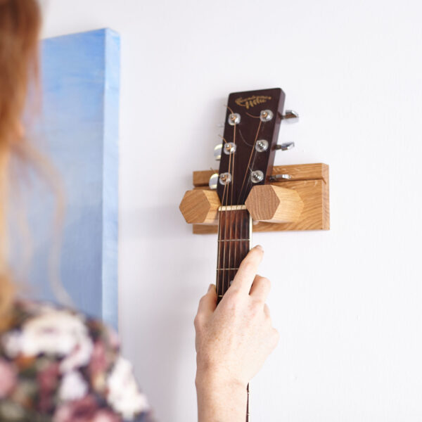 Wall Mounted Small Guitar Hex