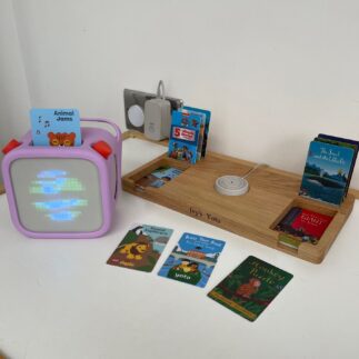 Yoto card reader stand and charging dock