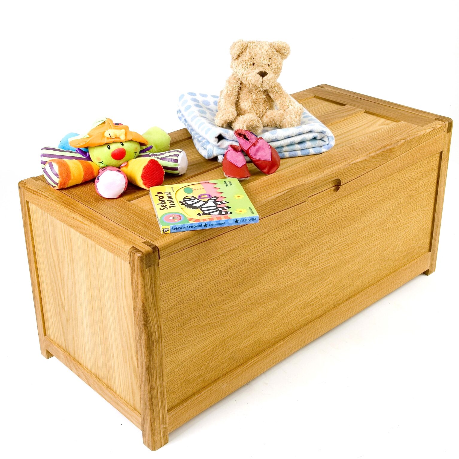 Large oak toy box with lift up lid