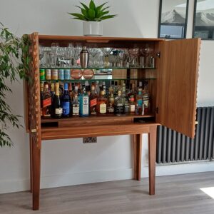 American Black Drinks Cabinet