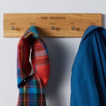 Oak coat and key rack