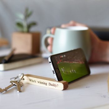 Remote-Holder-low-resPhone-Keyring-high-resMijmoj1768